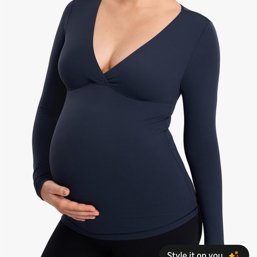 Momanda Crossover Marernity and Nursing Top